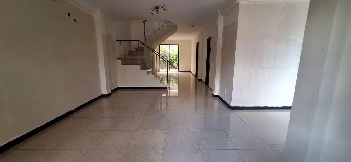 Ciudad Celeste Casa con 3 Habitaciones en Venta en Samborondón, Guayas — imagen 10