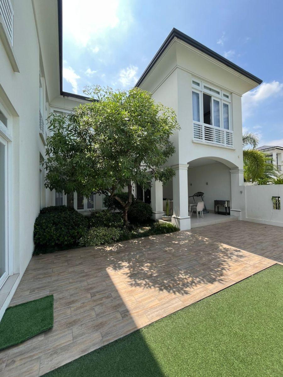 Exclusiva y Elegante Casa 4 Dorm. en Venta en Samborondón, Lagos de Batan, Guayas — imagen 10