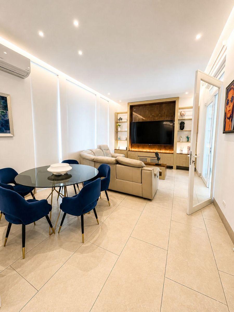 Exclusiva y Elegante Casa 4 Dorm. en Venta en Samborondón, Lagos de Batan, Guayas — imagen 8