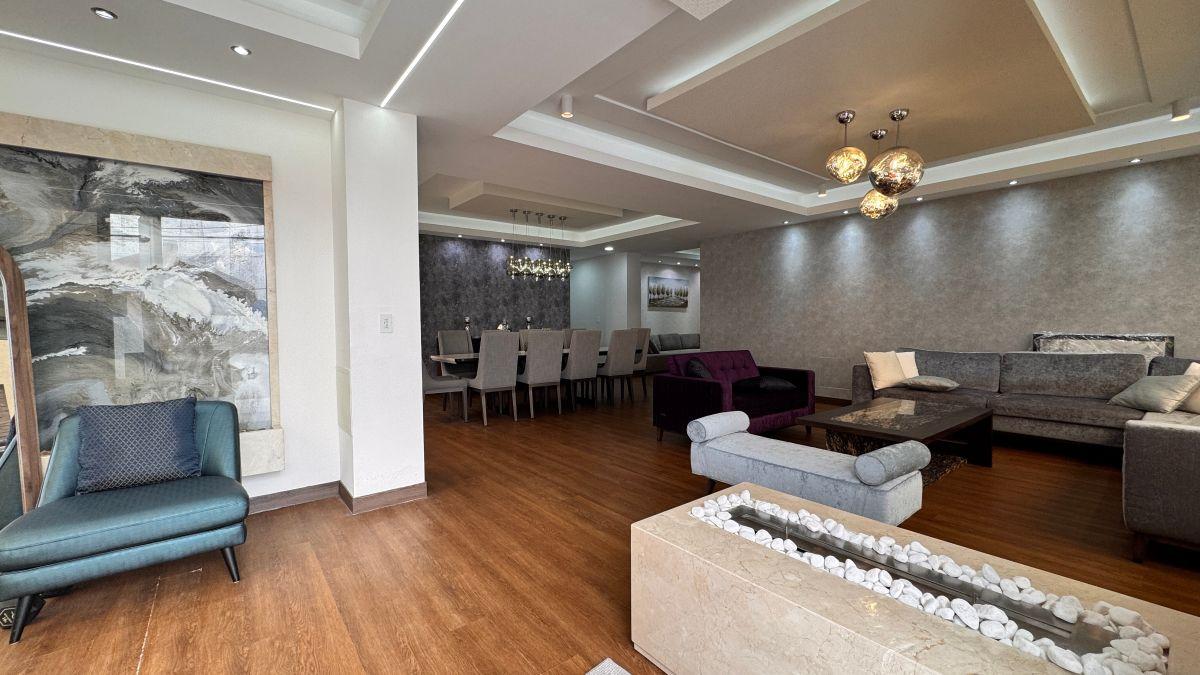 En Venta Espectacular Casa de Lujo (1 Sola Planta) con Gran Jardin, Club Los Chillos — imagen 9