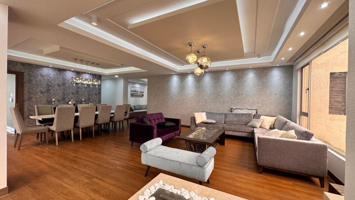 En Venta Espectacular Casa de Lujo (1 Sola Planta) con Gran Jardin, Club Los Chillos — imagen 8
