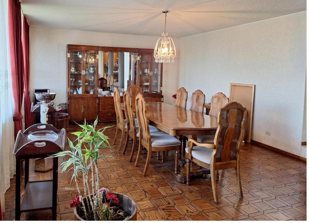 Casa con Piscina en Venta — imagen 8