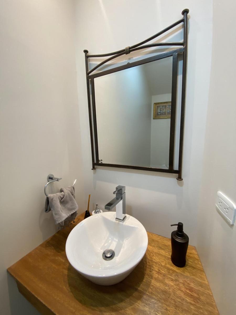 Casa de Venta Dentro de Conjunto Cerrado. Ideal Ubicación. a 6 Cuadras de La Ruta Viva — imagen 6