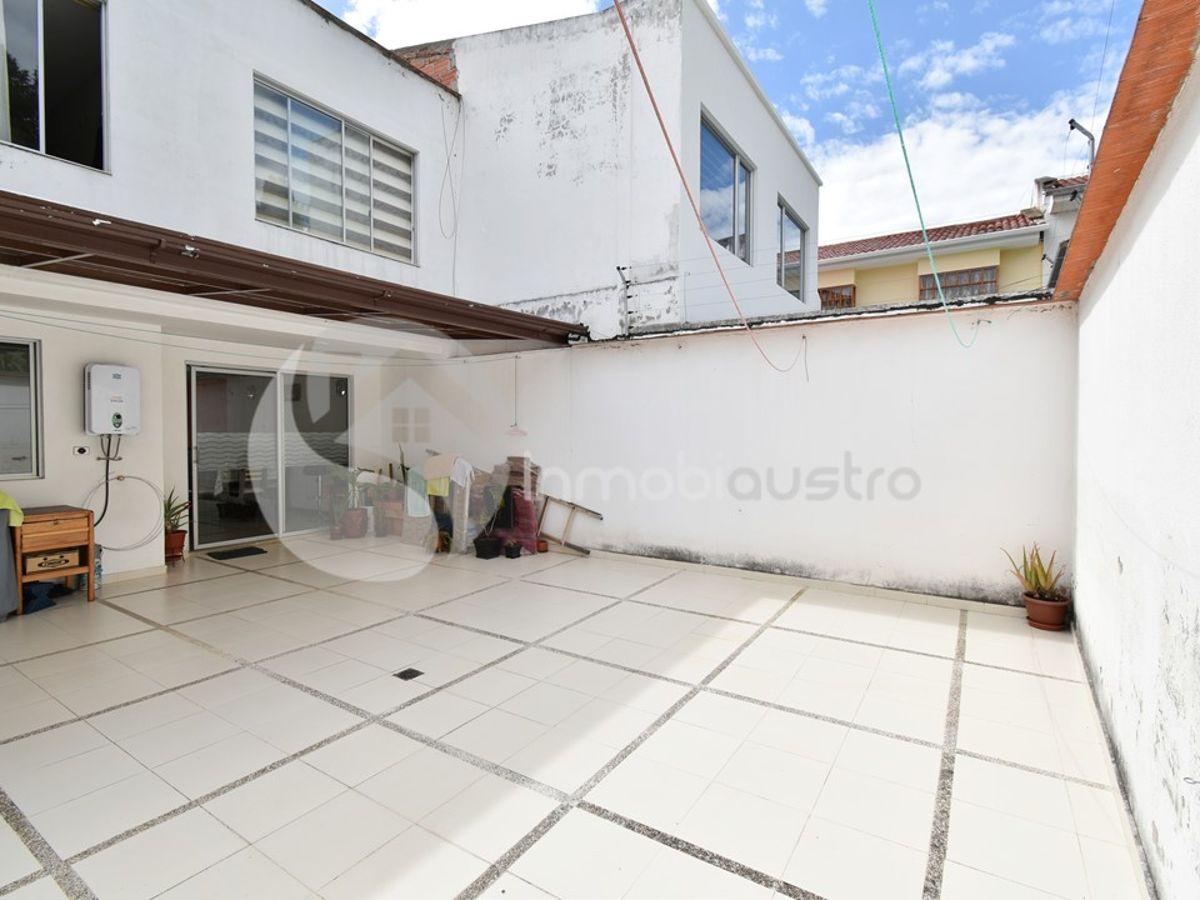 Venta de Casa Dentro de Condominio, Azuay — imagen 9