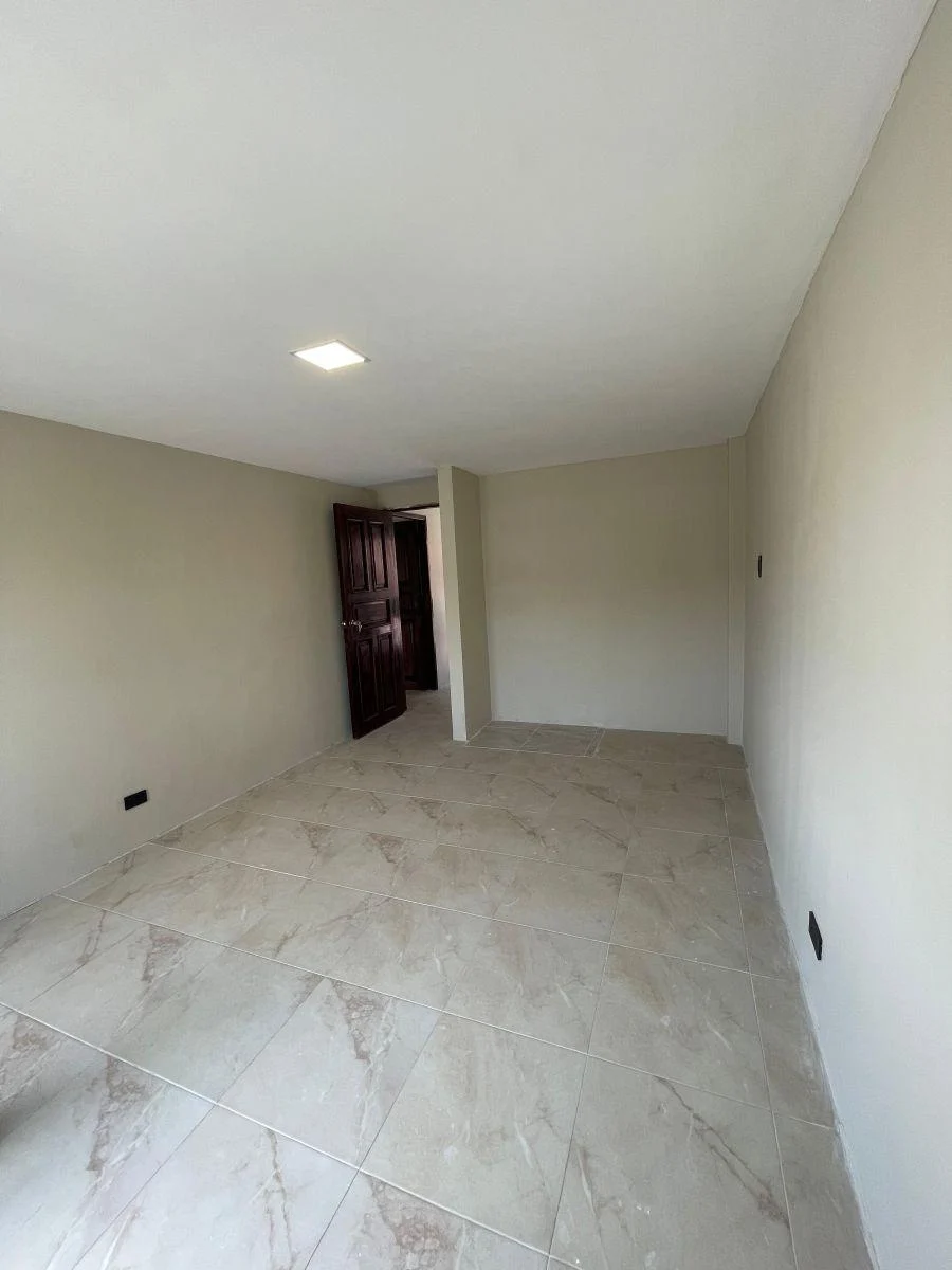7355. Urdesa Norte - Vendo Casa Tipo Town House 4 Dorm., $95.000. Guayas — imagen 9
