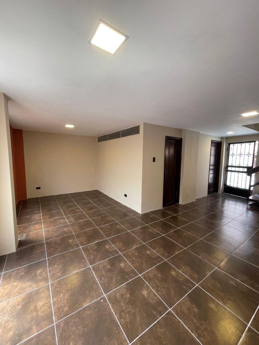 7355. Urdesa Norte - Vendo Casa Tipo Town House 4 Dorm., $95.000. Guayas — imagen 6