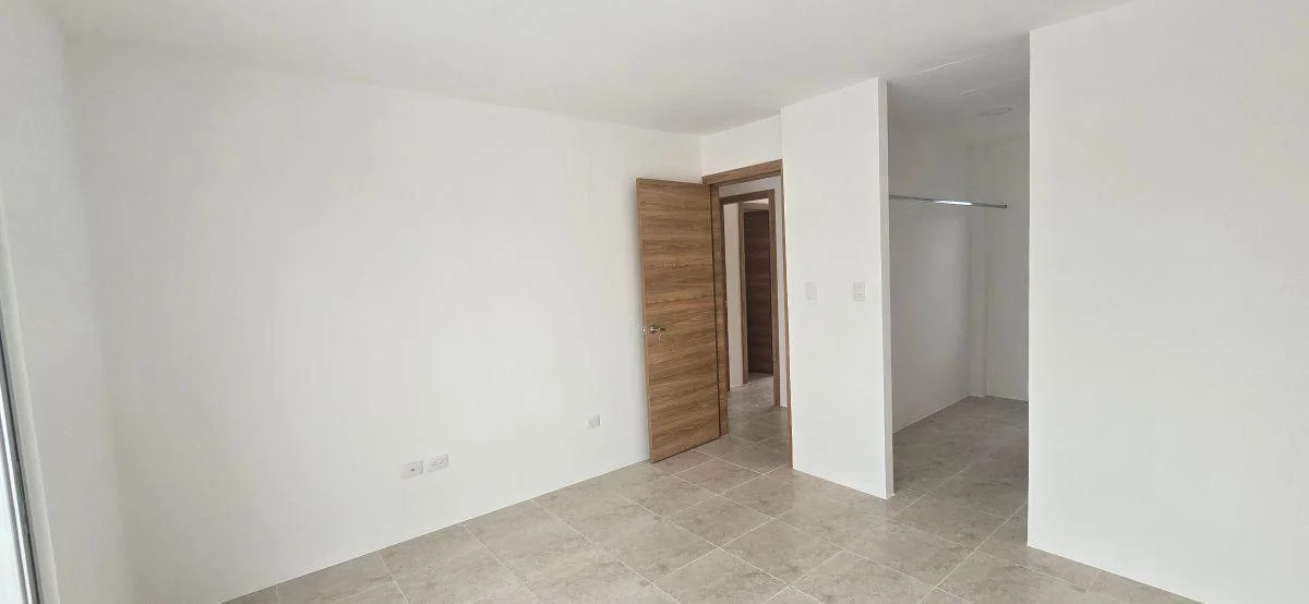 Vendo Casa Modelo Midas en Vistana 2000 Urbanización Privada Excelente Ubicación Seguridad 24/7, Guayas — imagen 7