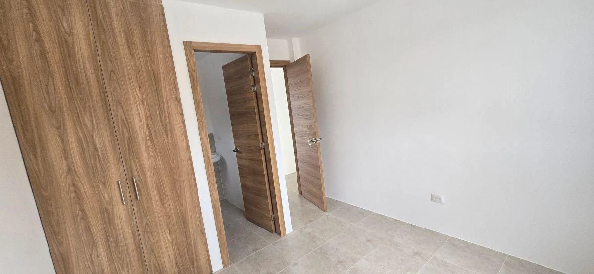 Vendo Casa Modelo Midas en Vistana 2000 Urbanización Privada Excelente Ubicación Seguridad 24/7, Guayas — imagen 6