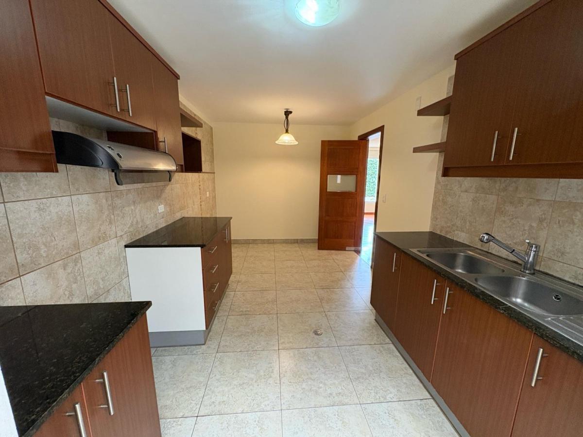 Casa - Cumbayá — imagen 3