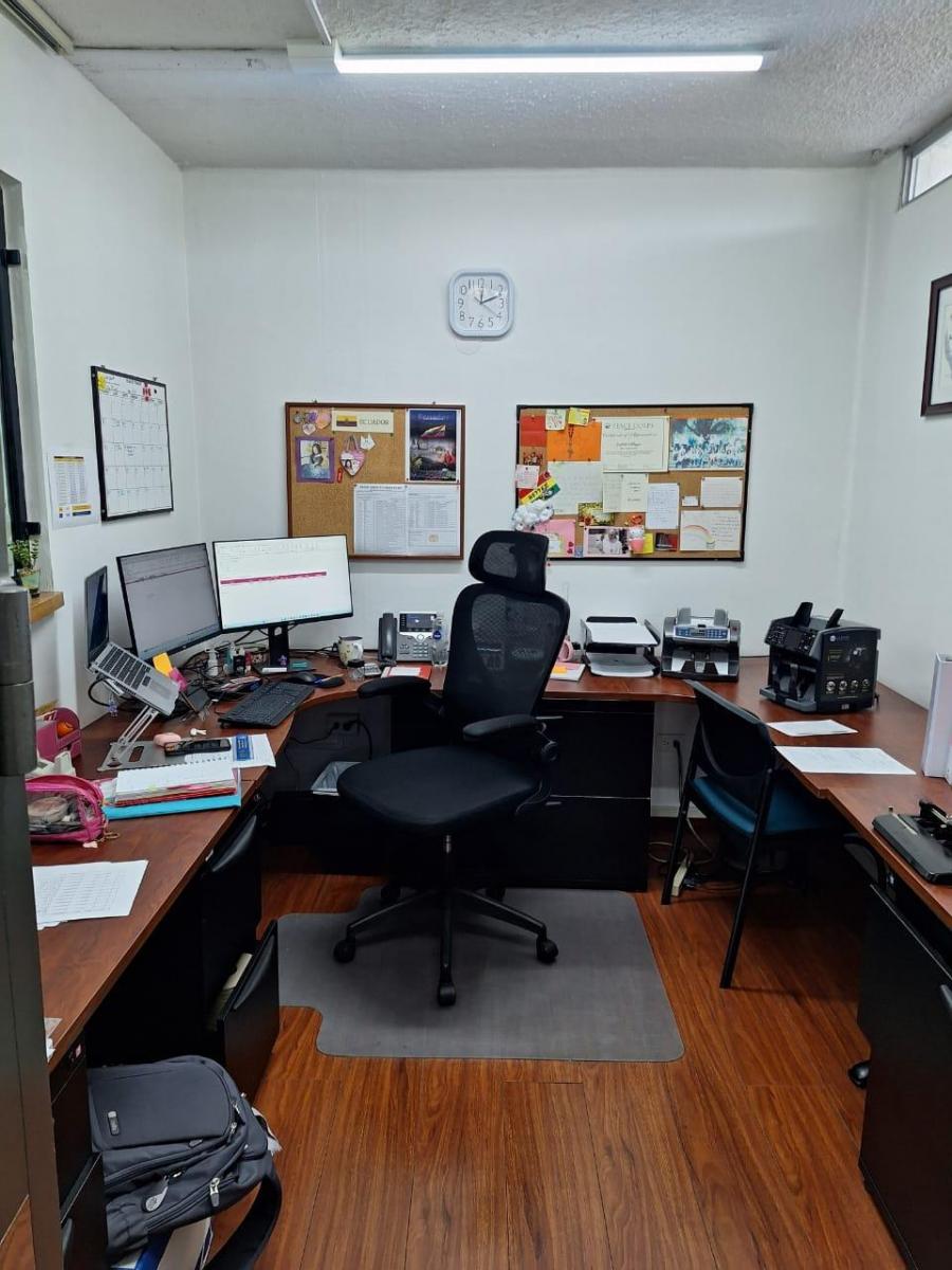 Arriendo o Venta Casa Comercial Granda Centeno Para Oficinas, o Para Proyecto Inmobiliario — imagen 7