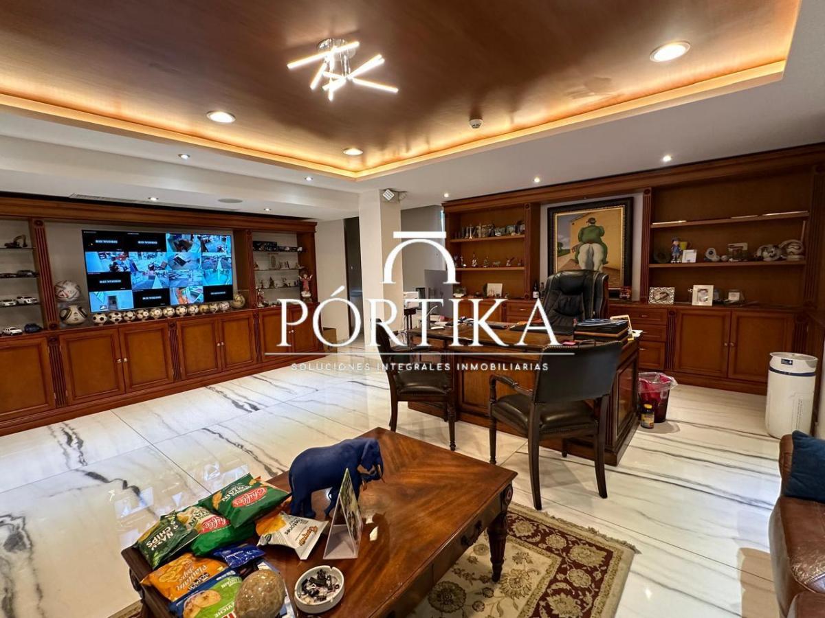 Venta Edificio Comercial Amoblado - Kennedy Norte - Kennedy, Guayas — imagen 8