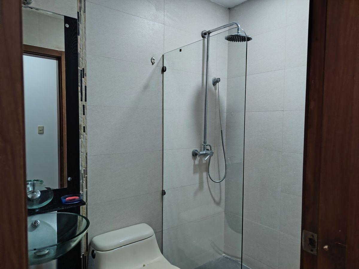 Venta Departamento Kennedy Norte 1er Piso 2 Habitaciones Garaje, Guayas — imagen 4