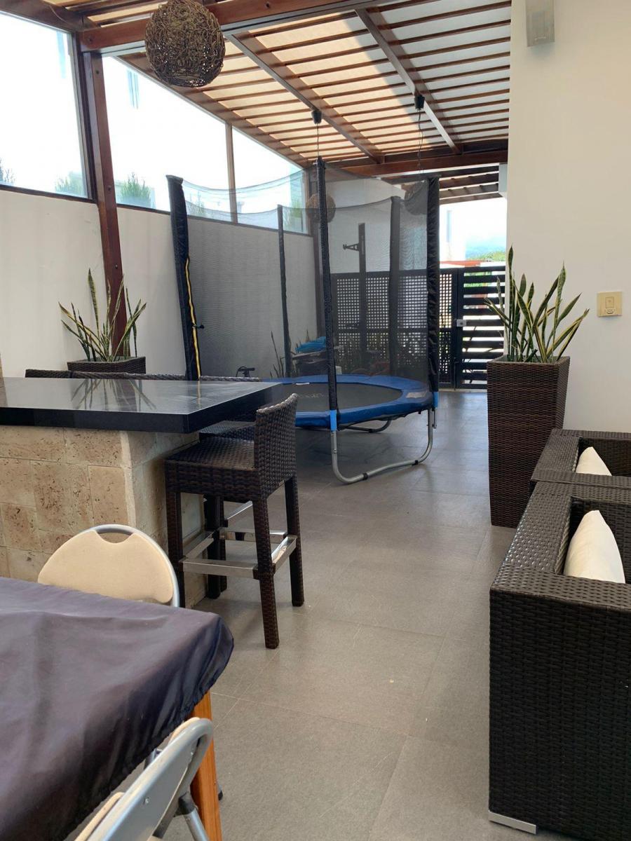 Casa de Venta en Tumbaco Urb La Viña — imagen 3
