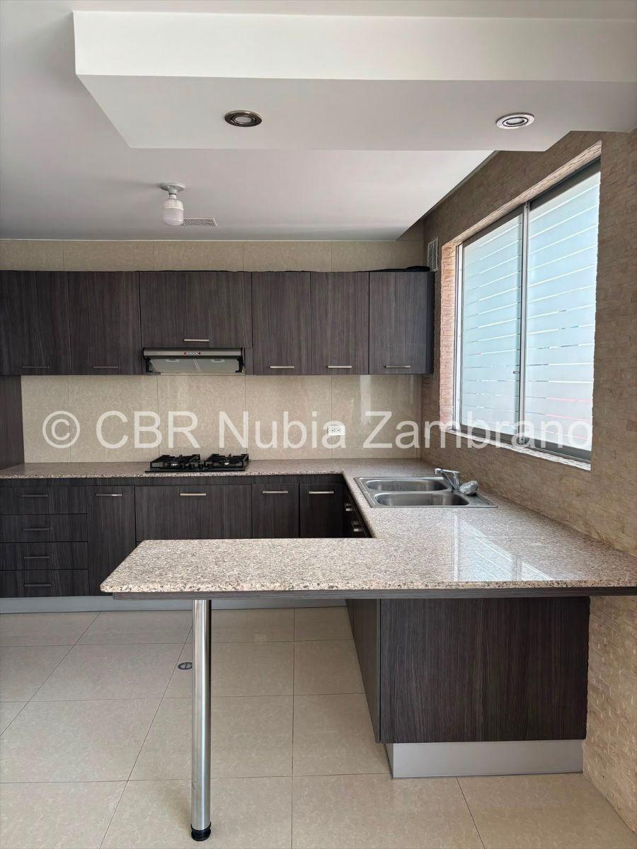 Departamento Duplex en Venta, 2 Dorm., Parqueadero, Sector La Concepcion — imagen 8