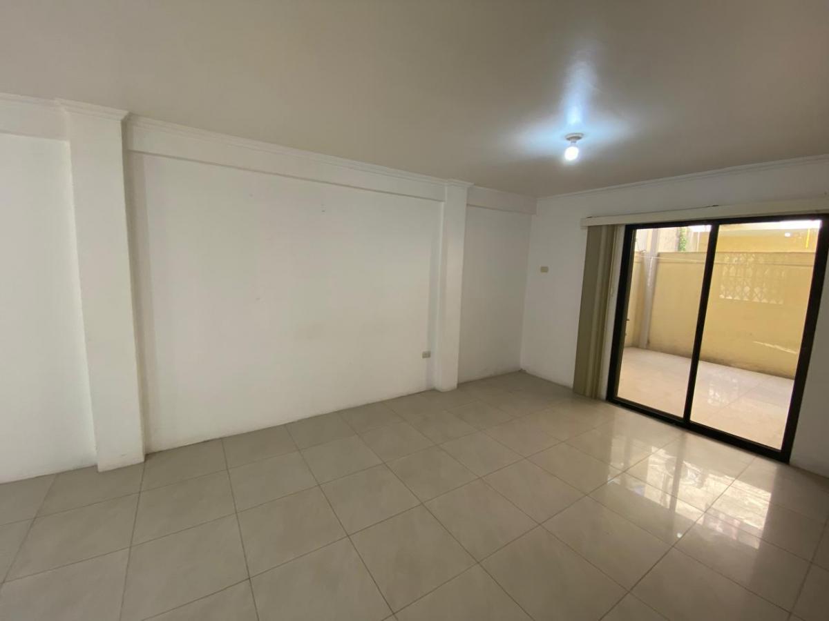 Venta de Casa en Urbanizacion Volare - Av Leon Febres Cordero / A. Quinde, Guayas — imagen 4