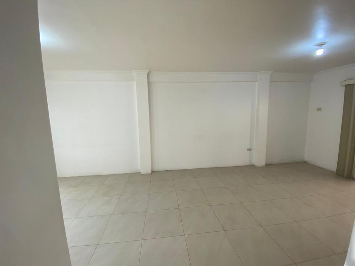 Venta de Casa en Urbanizacion Volare - Av Leon Febres Cordero / A. Quinde, Guayas — imagen 3
