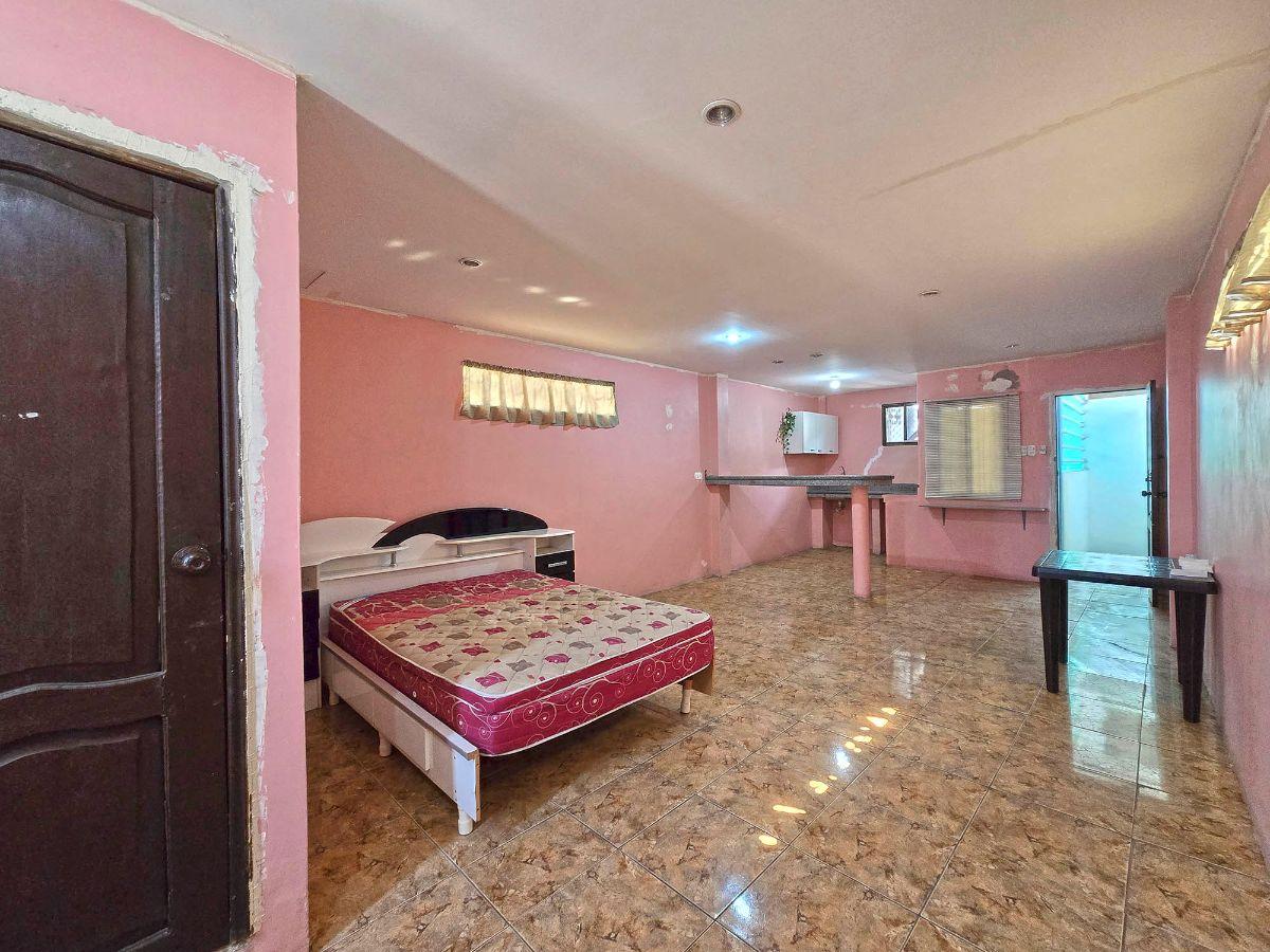 Propiedad en Venta 3 Pisos, Uso Residencial y Comercial - Centro de Durán, Guayas — imagen 9