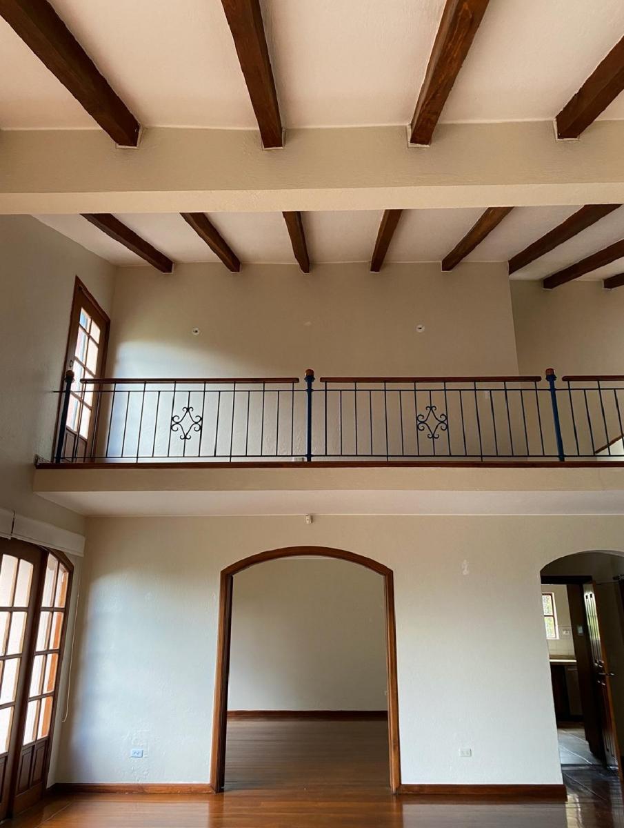 Casa Amplia con Jardín - Detrás del Convento de Guápulo — imagen 5