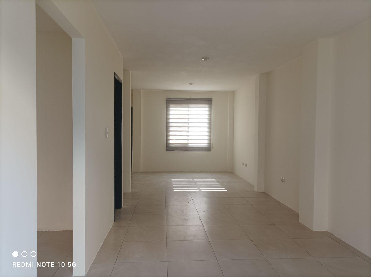 Urbanización La Rioja Vendo Casa Amplia, 3 Dorm., Cocina Grande, Área Social Piscina, Canchas, Guayas — imagen 7