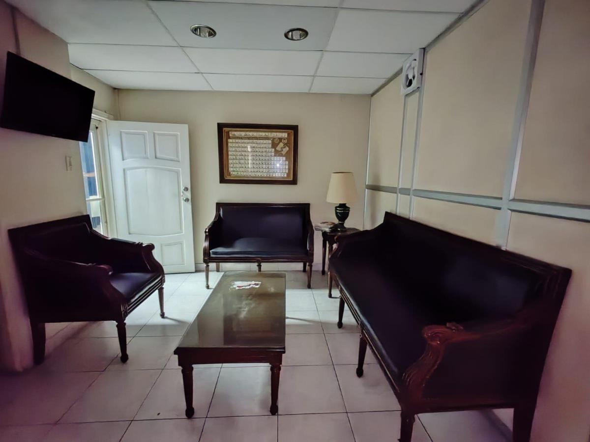 Oficina en Venta – Centro de Guayaquil, Edificio Plaza, Zona 9 de Octubre (W. L), Guayas — imagen 8