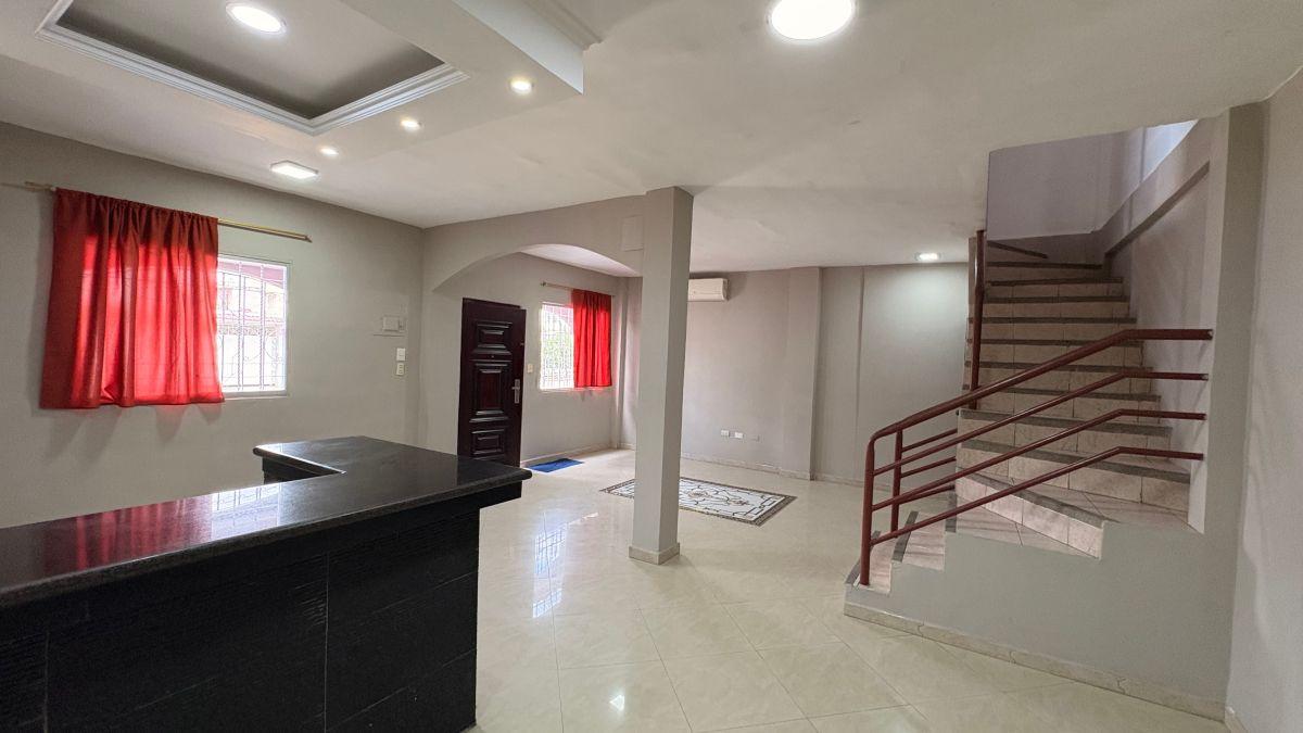 Venta Casa Esquinera en Mucho Lote 1 (Etapa 5), Guayas — imagen 3