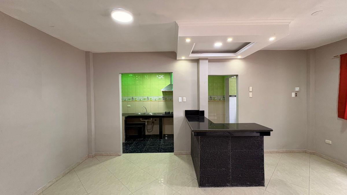 Venta Casa Esquinera en Mucho Lote 1 (Etapa 5), Guayas — imagen 2