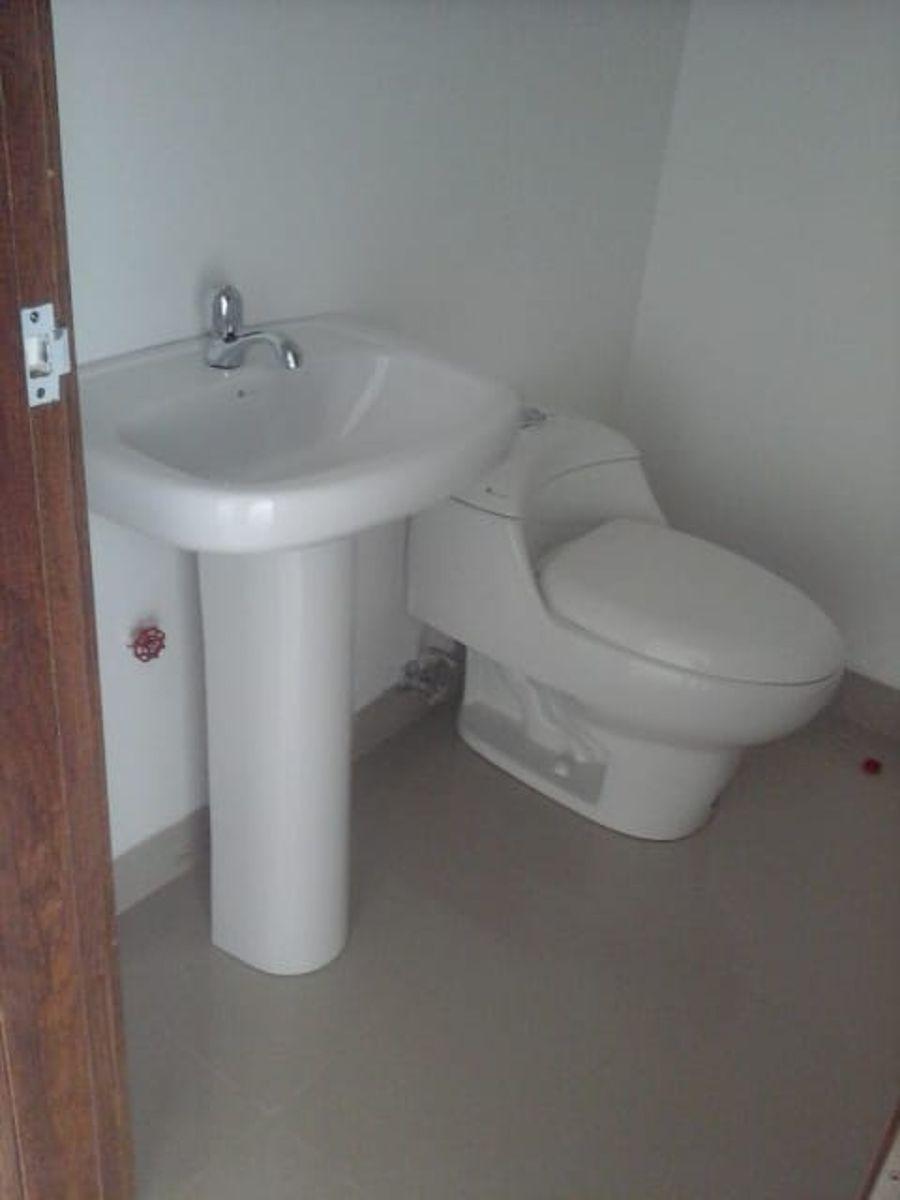 Se Vende Oficina en Villa Club Incluye 1 Parqueo, Guayas — imagen 4
