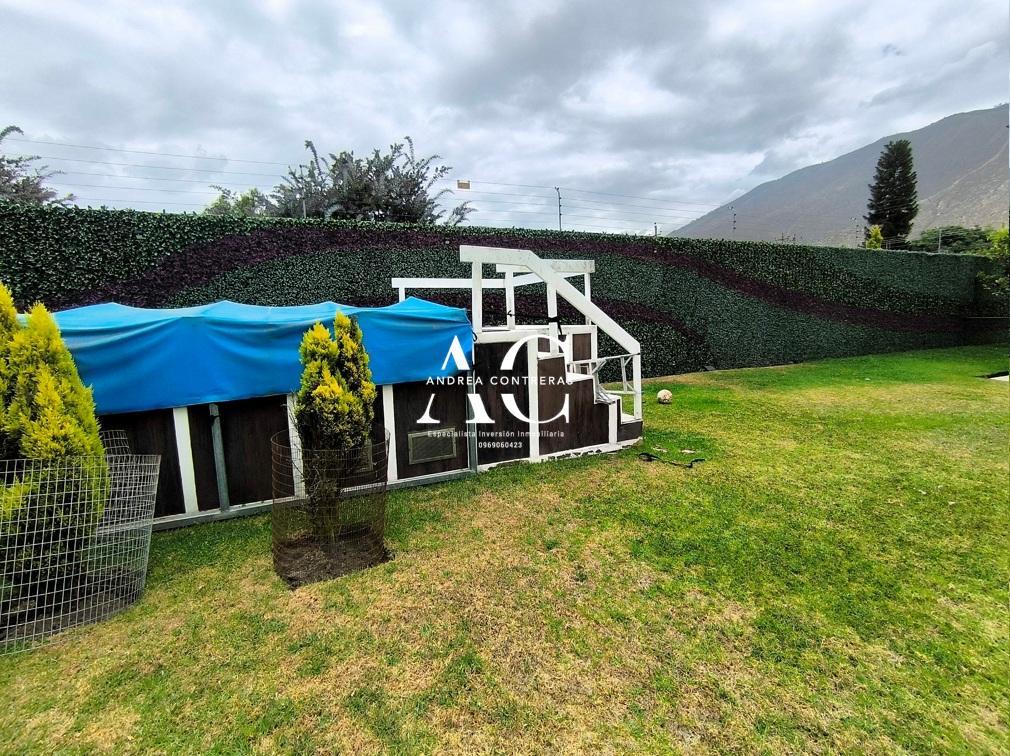 Casa Grande Sin Adosamientos y Jardin — imagen 5