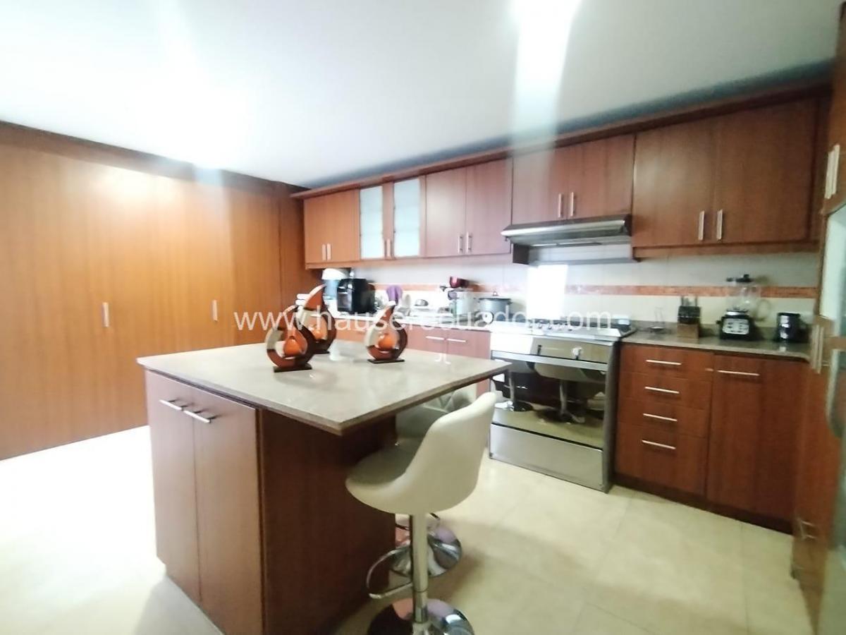 Casa en Venta en Santa Lucía con 4 Dorm., Seguridad, Terraza, Jacuzzi — imagen 6