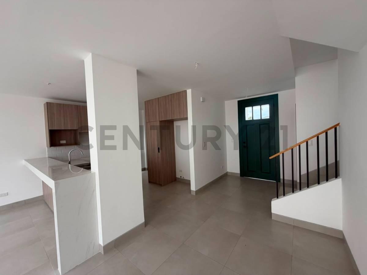 Venta de Casa en Urb. Alba del Bosque, Vía a La Costa, Guayas — imagen 9