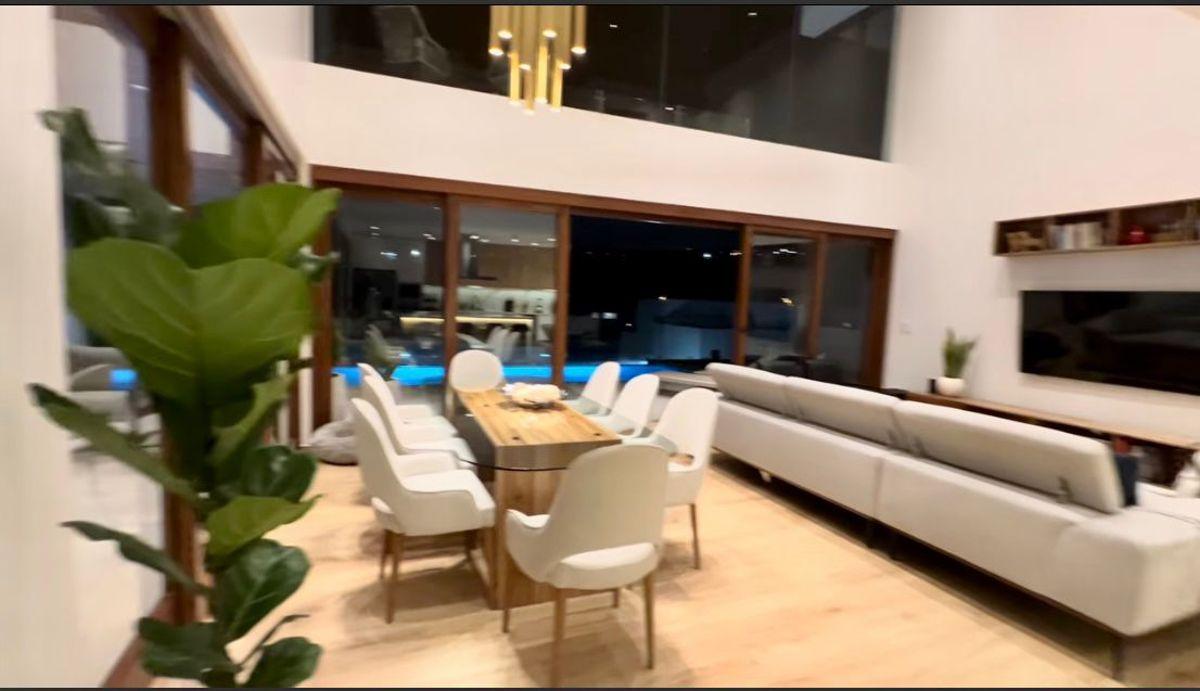 Vendo Hermosa Casa de Lujo con Piscina — imagen 4