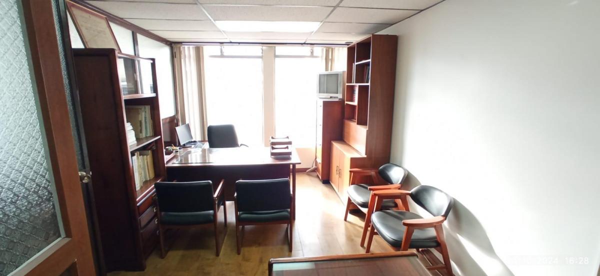 Oficina de Venta Sector Hotel Marriot — imagen 2