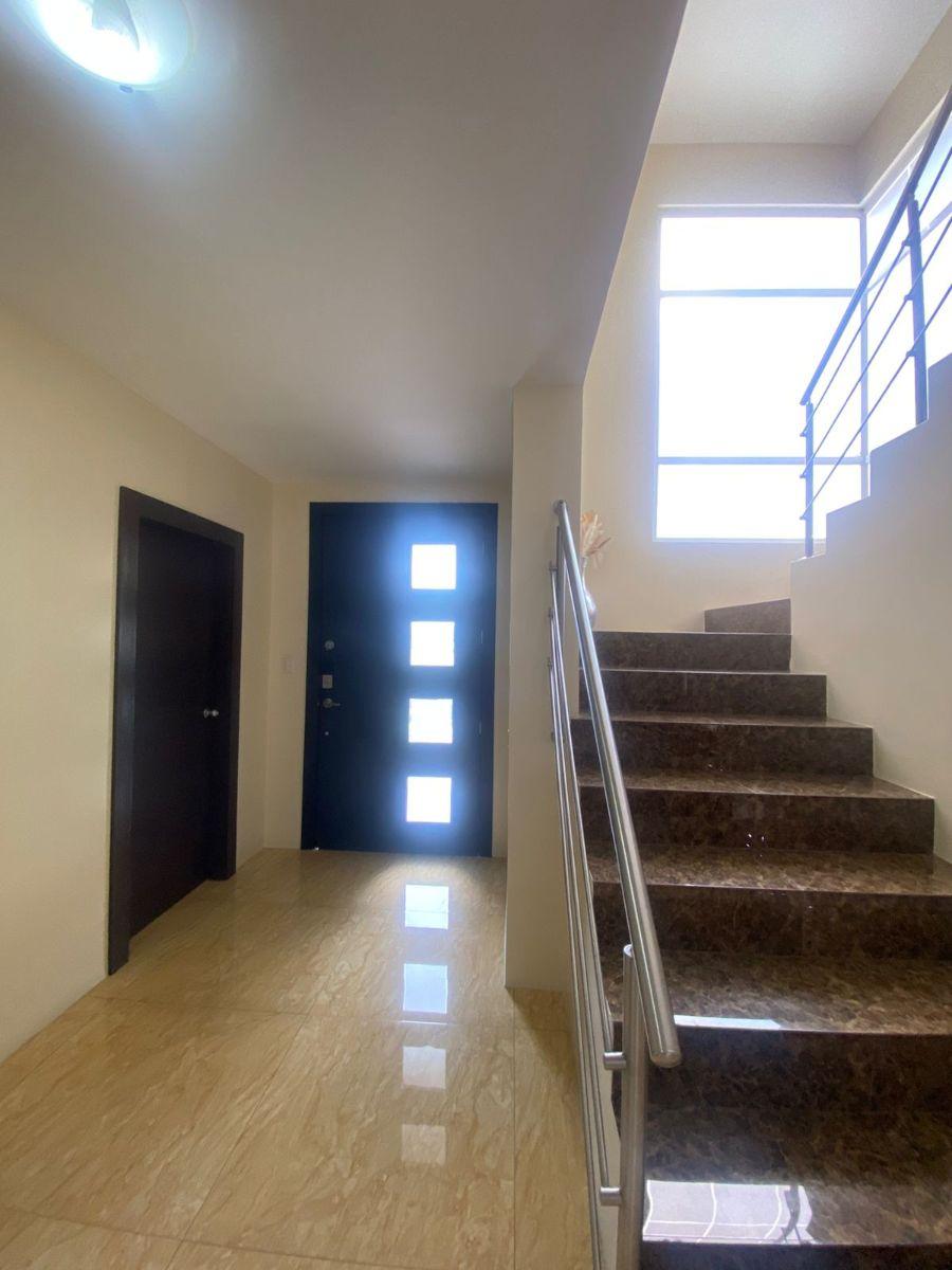 Vendo Casa en Urb. El Condando, Guayas — imagen 7