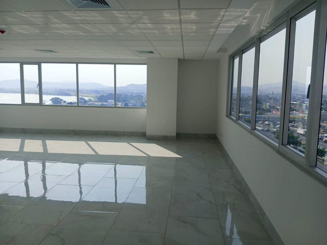 Edificio Titanium, La Aurora, Oficinas en Venta, Guayas — imagen 6
