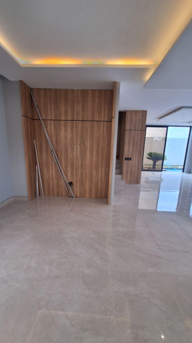 Casa de 550 m² con 4 Dorm. en Venta en Samborondón, Guayas — imagen 3