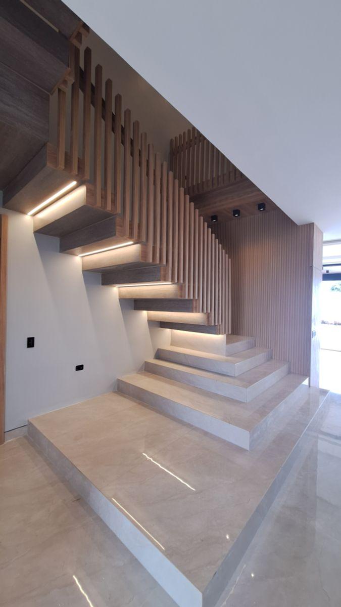 Casa de 550 m² con 4 Dorm. en Venta en Samborondón, Guayas — imagen 2
