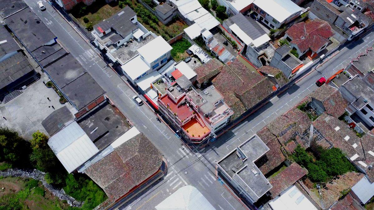 Casa de 386.87 m² Terreno Ideal Para Proyecto en Otavalo, Imbabura — imagen 6