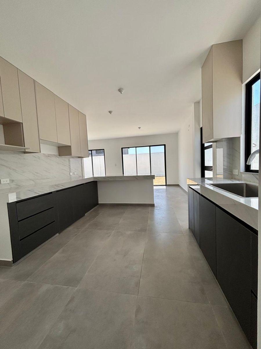 Casa de Estreno en Venta, Ciudad Celeste Etapa La Costanera, Guayas — imagen 8