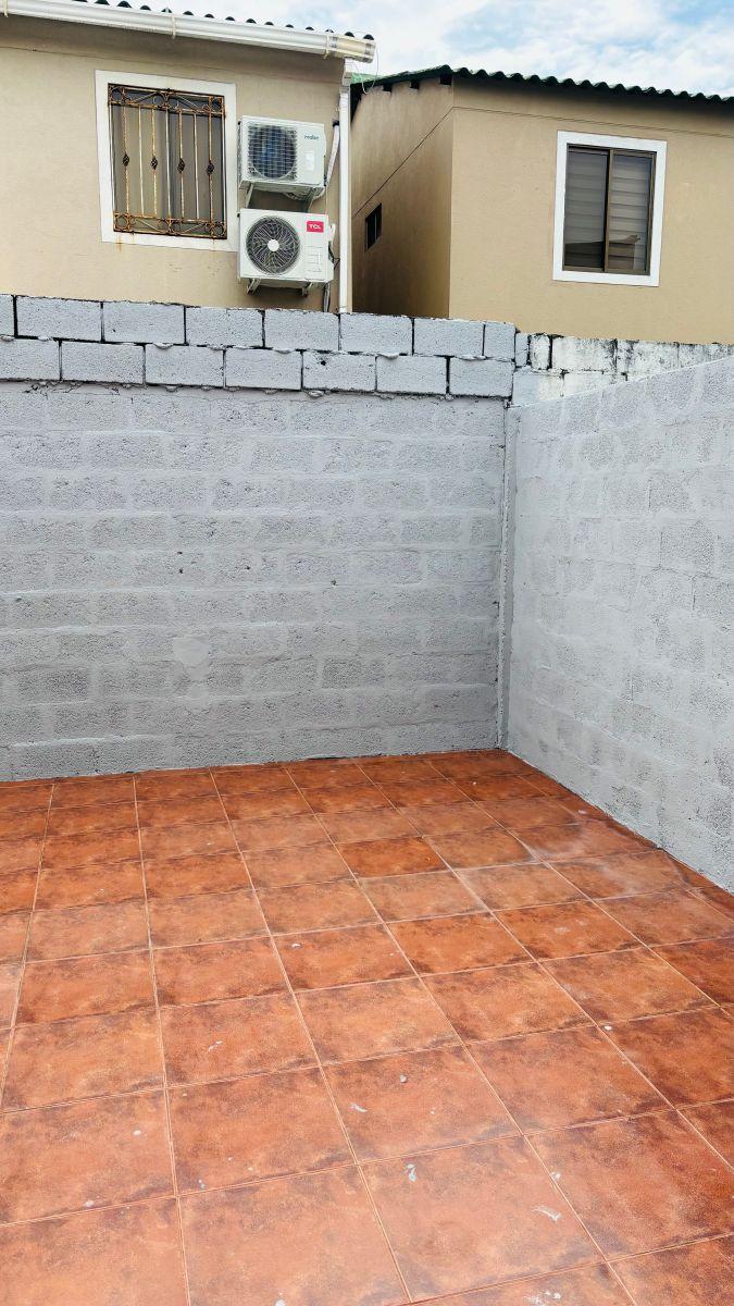 Vendo Casa Urbanización Joya, Guayas — imagen 2