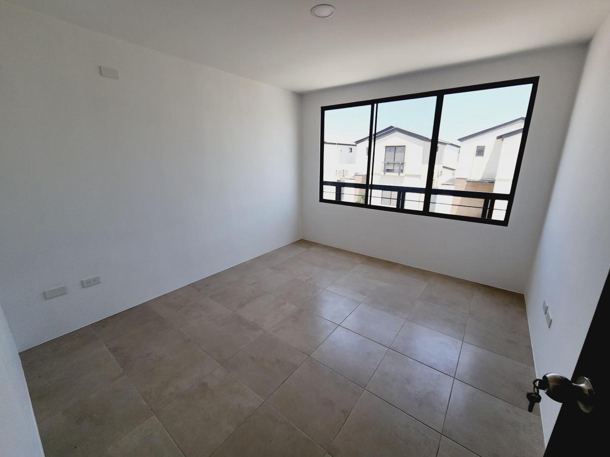 Casa por Estrenar en Venta – Urb. Los Prados, Km 15 Vía a Salitre, Cerca a Via Samborondón, Guayas — imagen 5