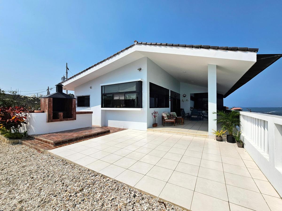 Exclusiva Casa de en Venta con Vista Panoramica Al Oceano Pacifico en Ballenita — imagen 2