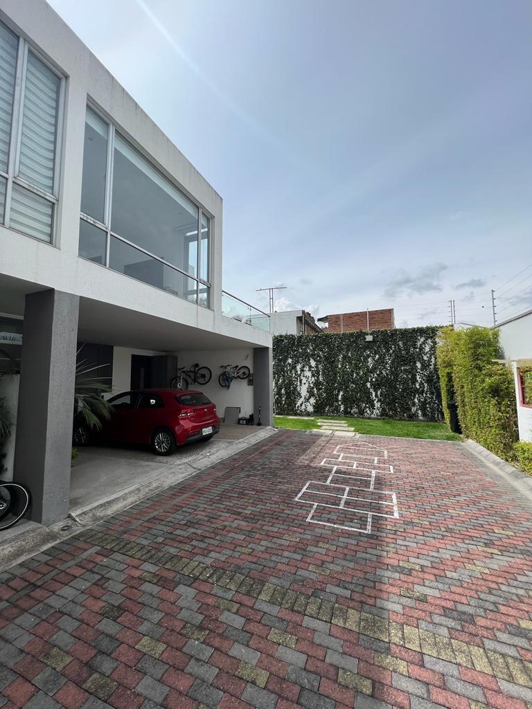 Venta de Casa en Tumbaco, Conjunto — imagen 10