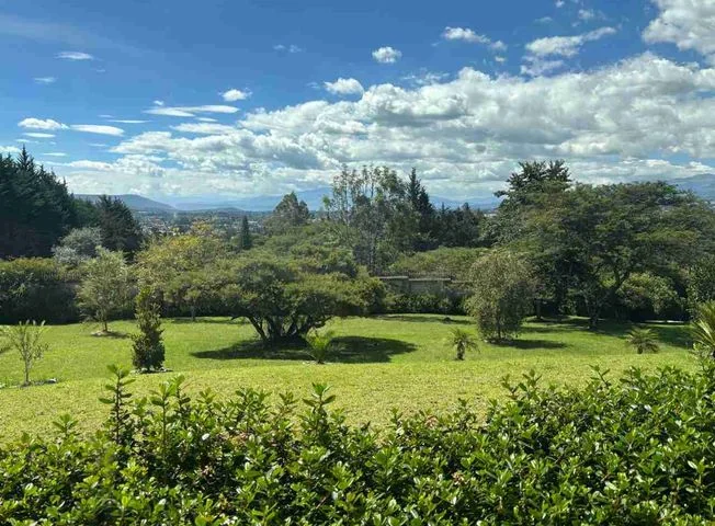 Terreno en venta en Tumbaco — imagen 2