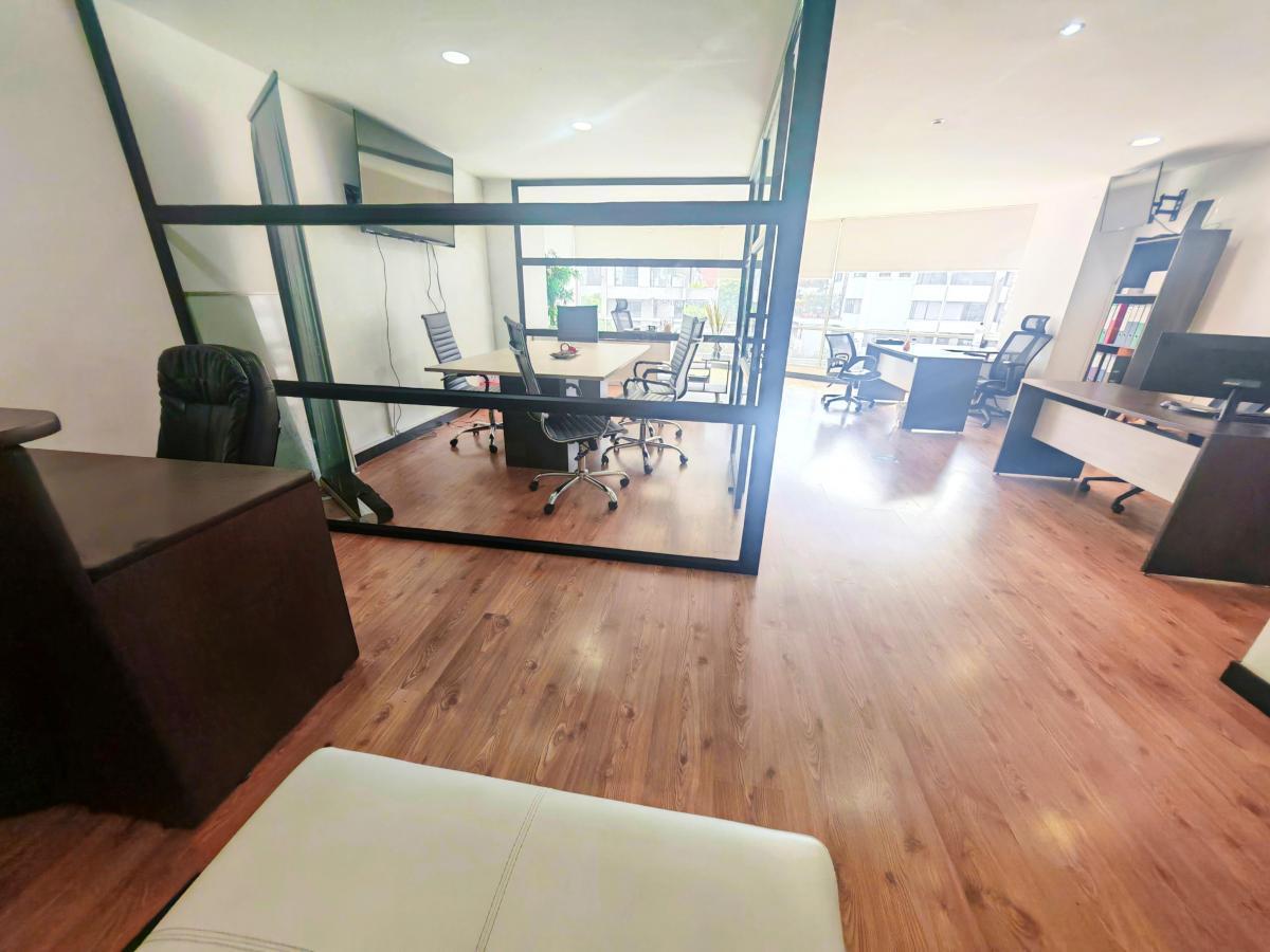 Oficina Exclusiva en Venta - República del Salvador - Edificio Moderno — imagen 9