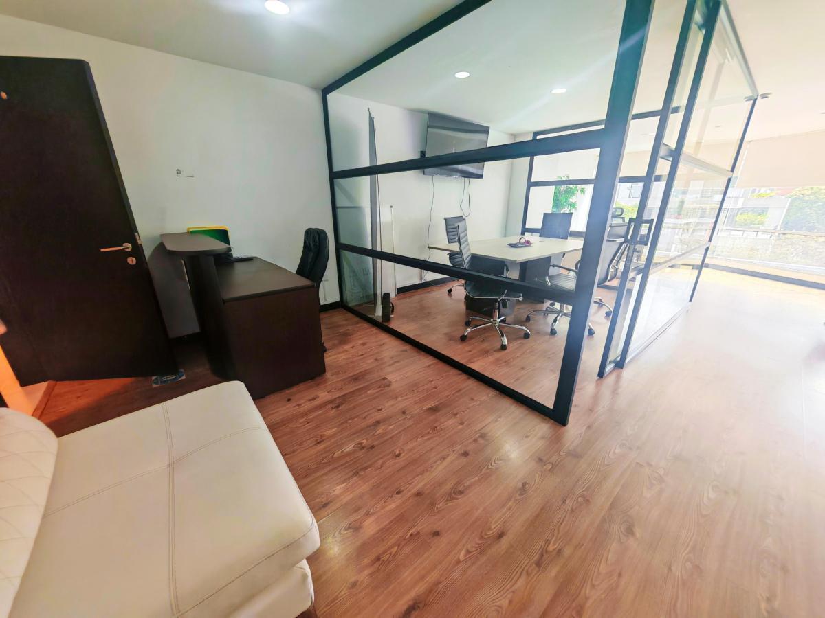 Oficina Exclusiva en Venta - República del Salvador - Edificio Moderno — imagen 7