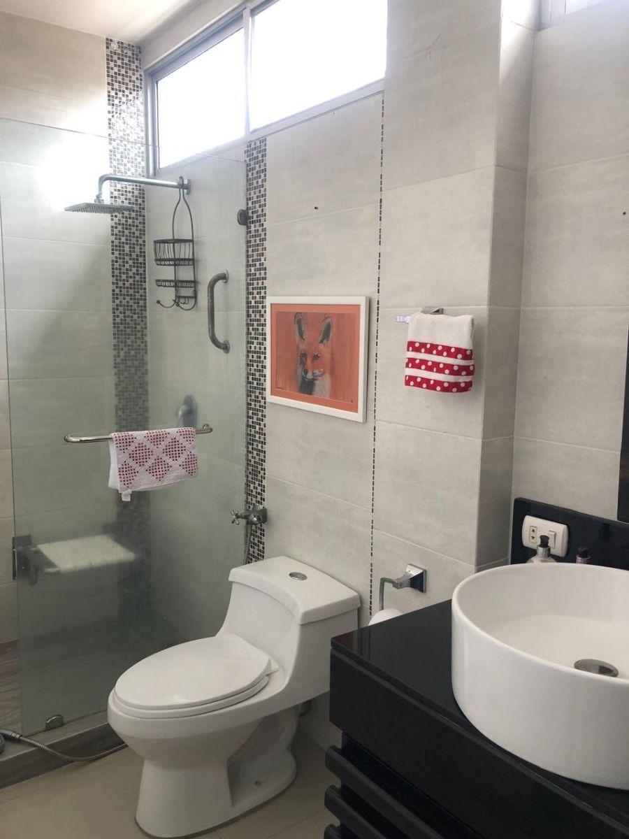Casa Remodelada en Venta en Puerto Azul, Guayas — imagen 6