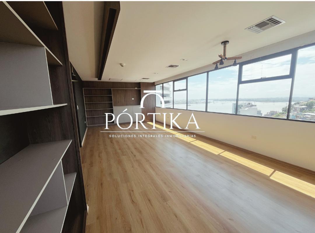 Venta Oficina - Emporium - Puerto Santa Ana, Guayas — imagen 9