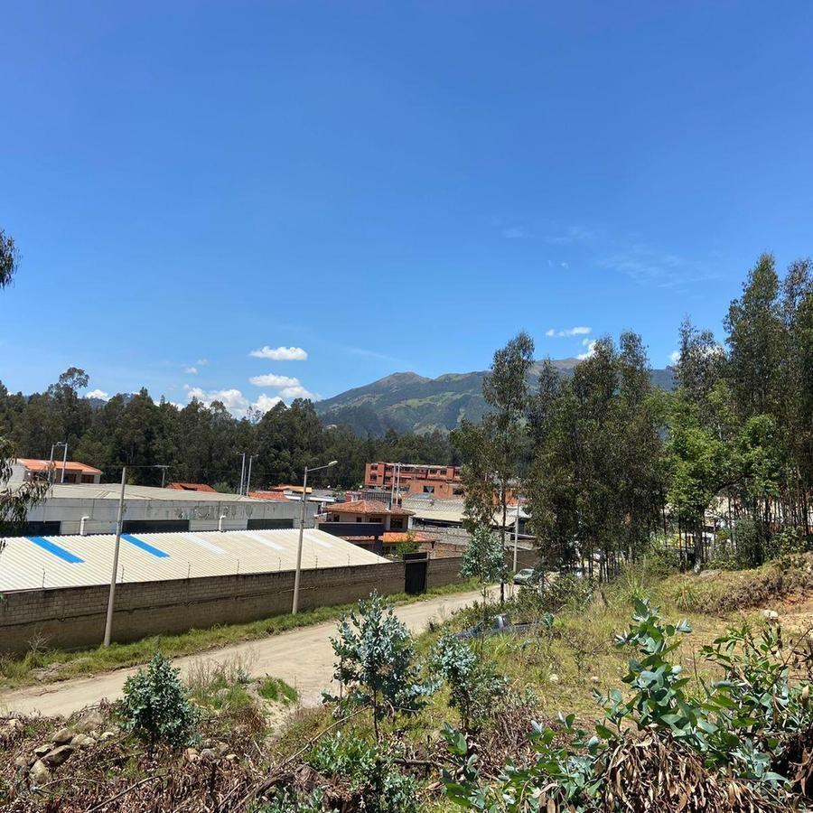Hermoso Terreno en Venta, Sector Paseo del Tejar, Azuay — imagen 2