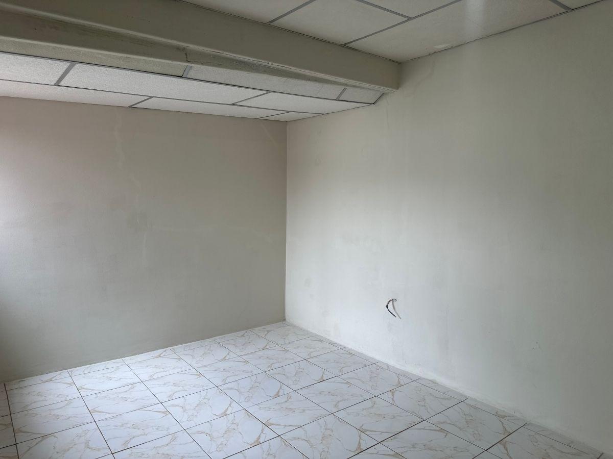 Venta de Casa en Mucho Lote 1 Etapa Barcelona, Guayas — imagen 3