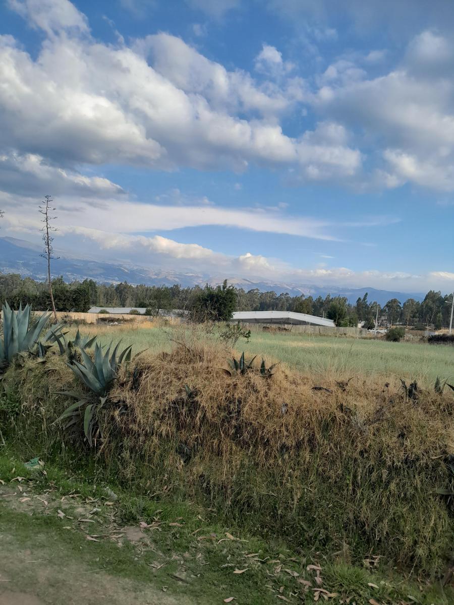 Vendo Terreno Urbano 3 Frentes, 3280 m² en La Parroquia Tupigachi, Pedro Moncayo — imagen 9